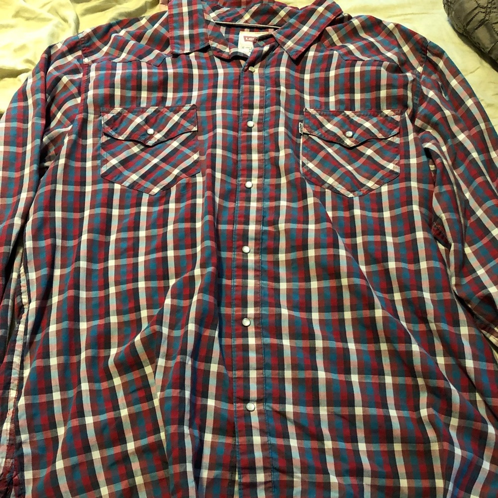 Levi’s button down